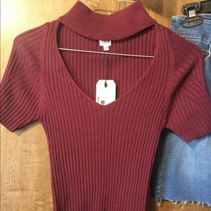 Maroon choker top